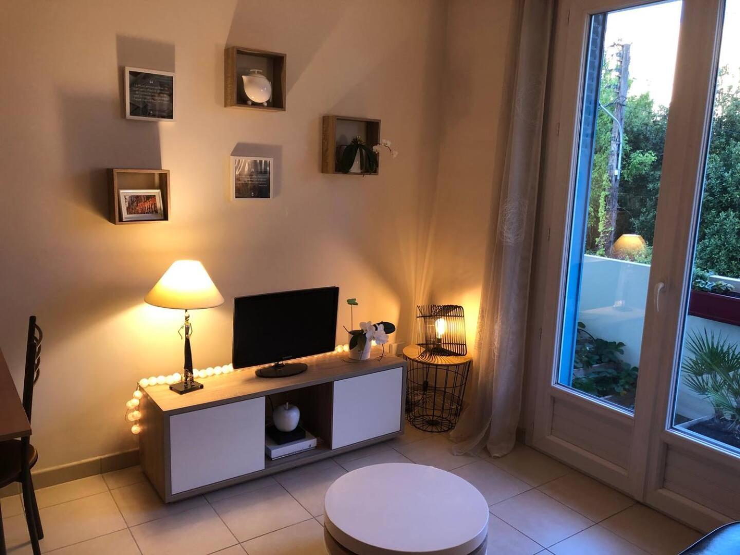 Toussaint Lägenhet Toulouse Exteriör bild